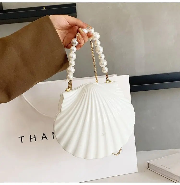 Aristocratic Pearl Handle Crossbody Bag