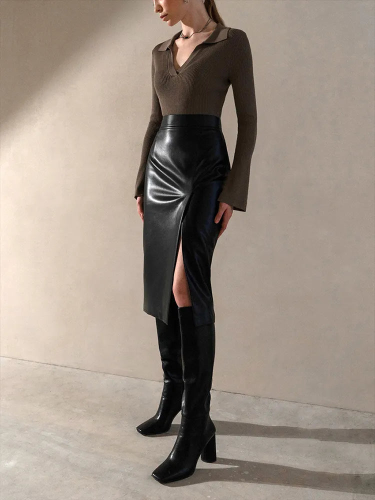 Chic Noir Elegance: 2022 Autumn Winter Midi Leather Pencil Skirt